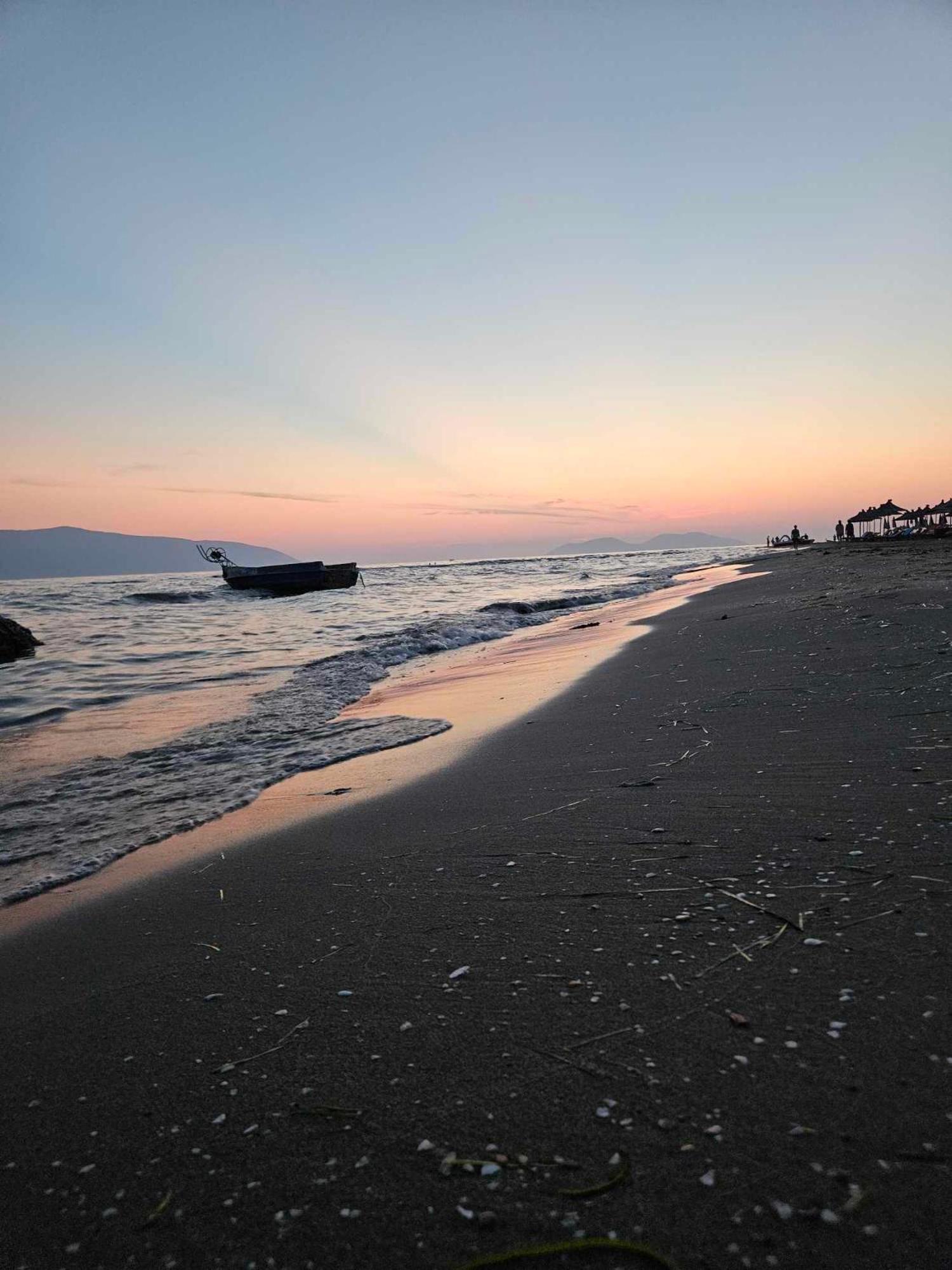 Vila Licenji Vlore Exterior photo